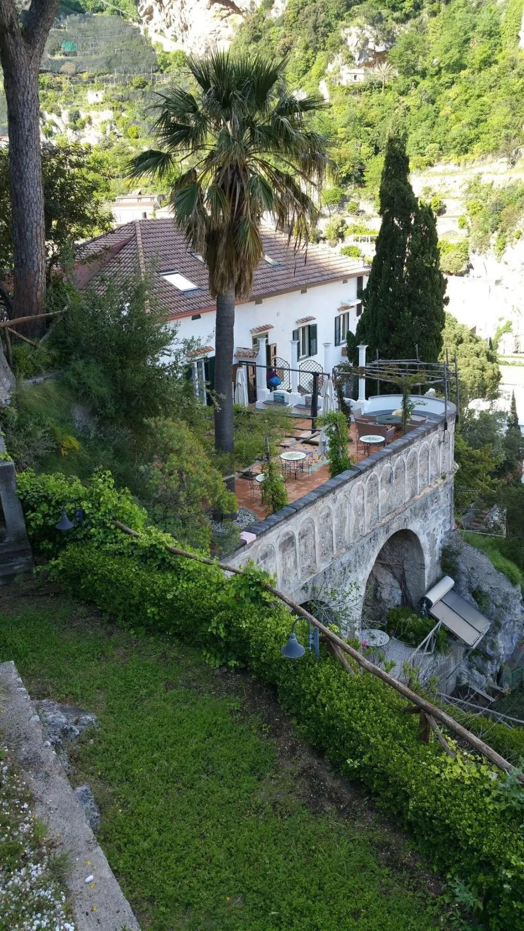 General view, Hotel Villa Annalara, Naples