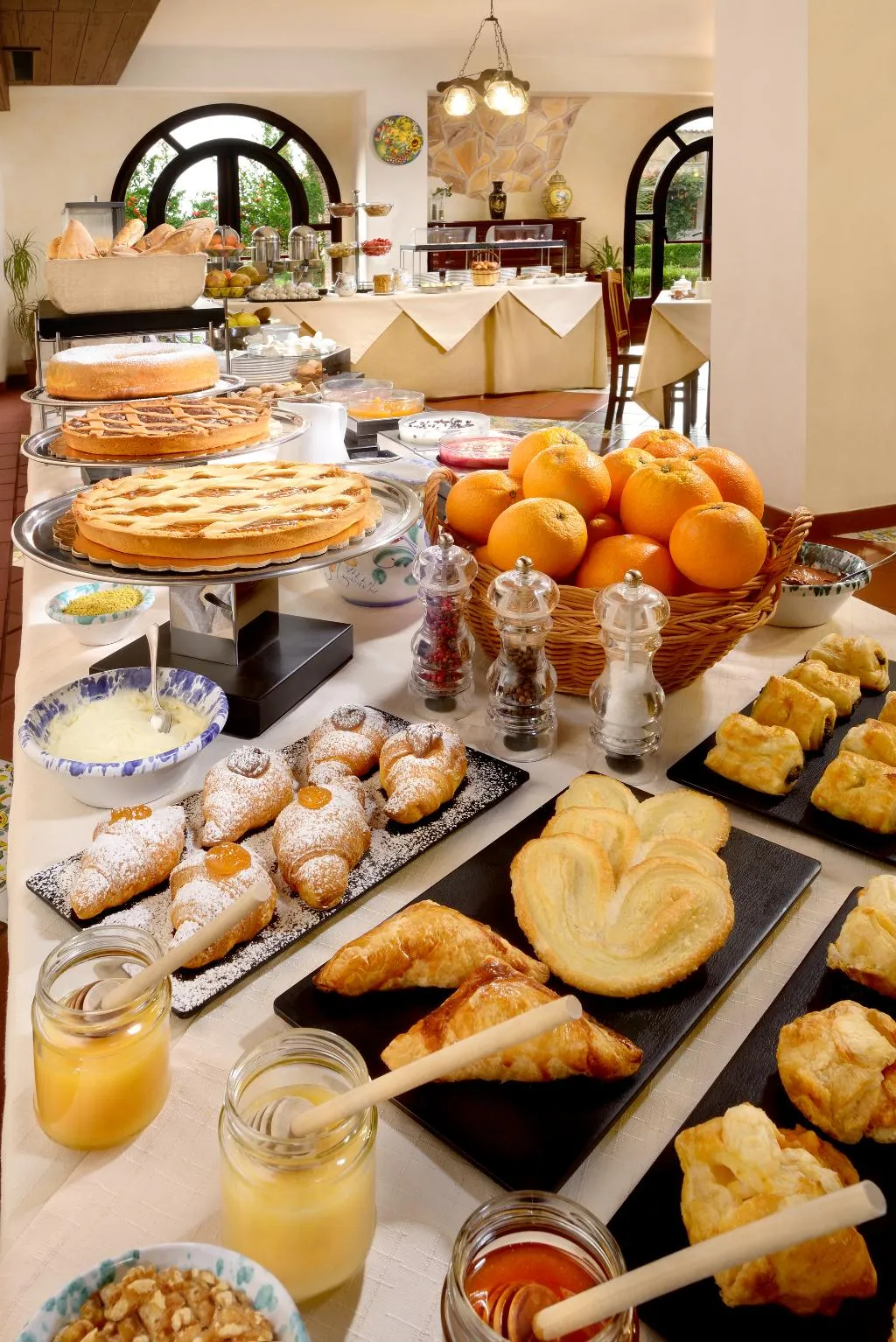 Restaurant, Villa Dafne, Palermo