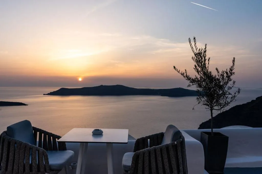 Terrace, Sun Rocks Boutique Hotel | Caldera View Suites, Santorini