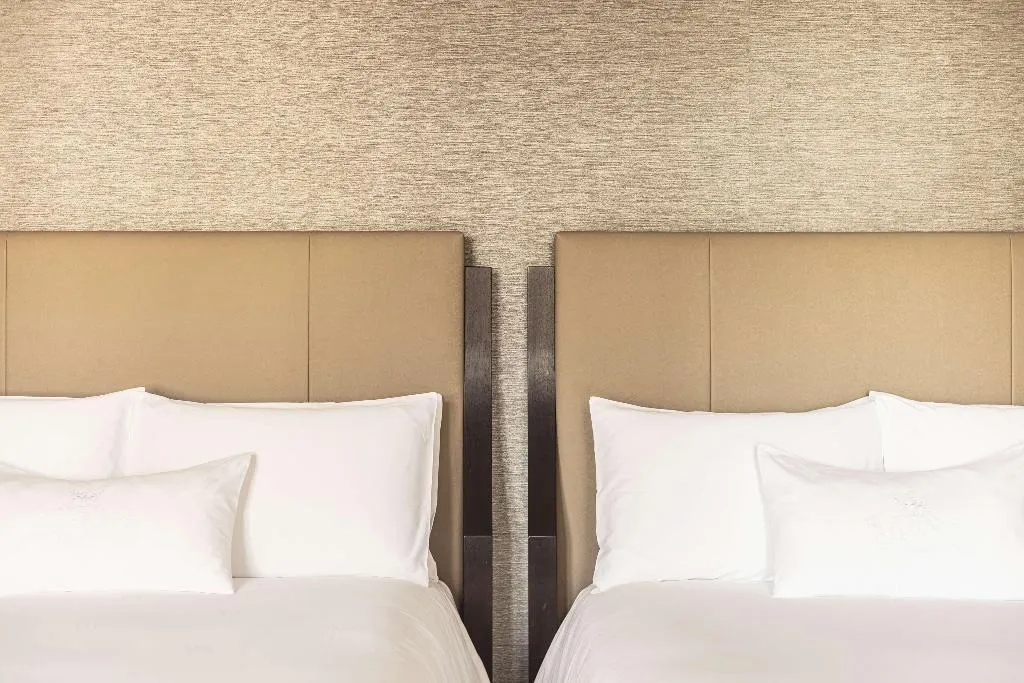 TWIN PREMIER Room, Waldorf Astoria Amsterdam, Amsterdam