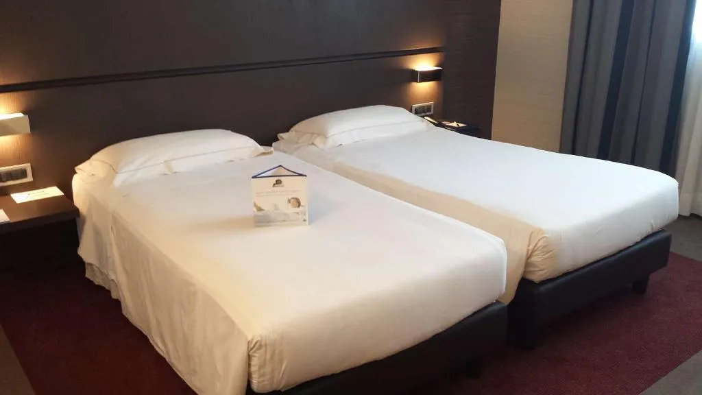 Room, Best Western Plus Hotel Monza e Brianza Palace, Milan