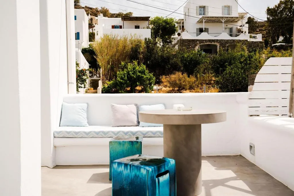 Room, Flaskos Suites, Mykonos