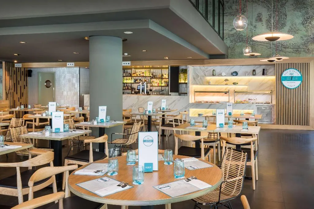 Restaurant, Occidental Cádiz, Costa De La Luz