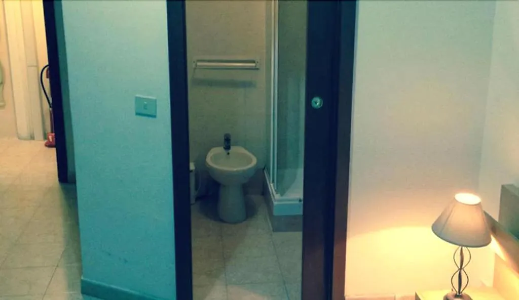 Room, Le Charme House 2, Naples