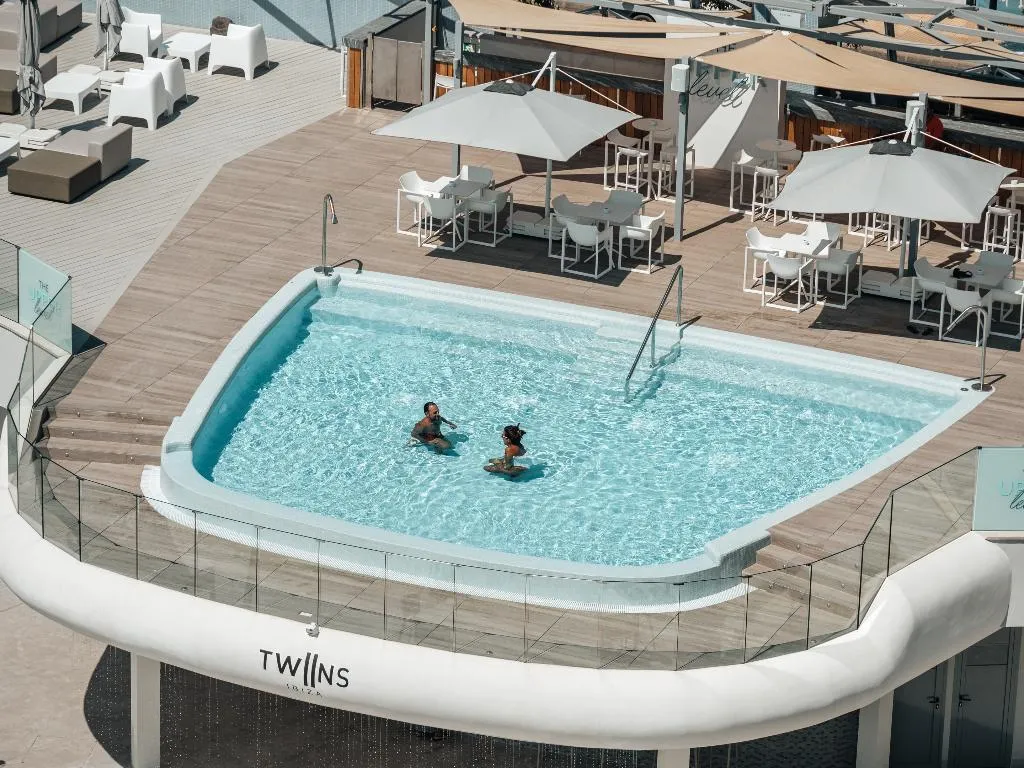 Pool, The Ibiza Twiins, Ibiza