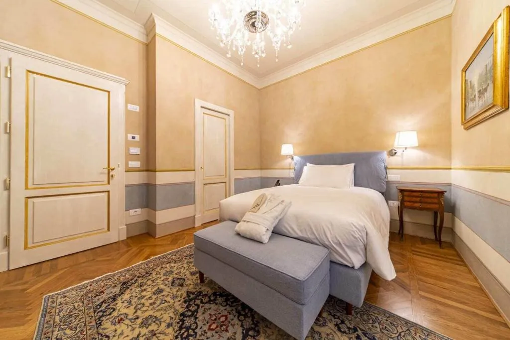 Room, Residenza d’epoca Luca Pacioli, Florence