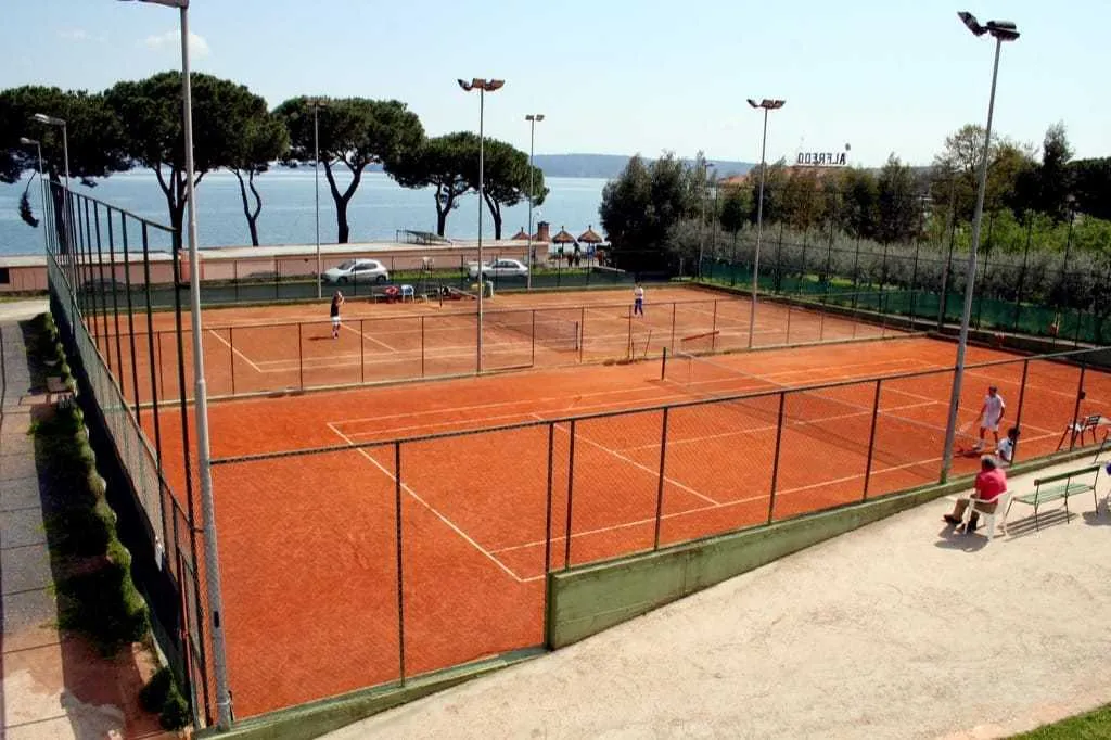 Sports and Entertainment, Alfredo Hotel, Rome