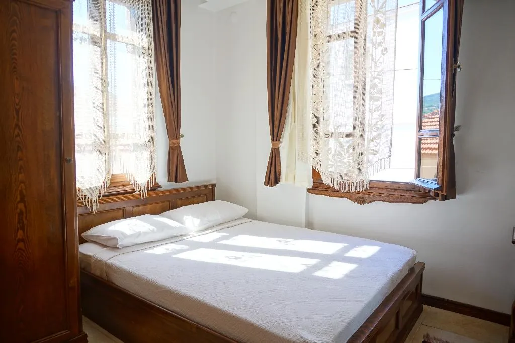 TRIPLE ECONOMY Room, Ayisigi Otel, Izmir