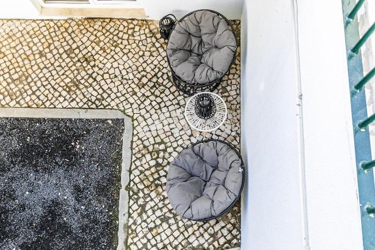 Terrace, Gloria Suites By Lx Way, Lisbon
