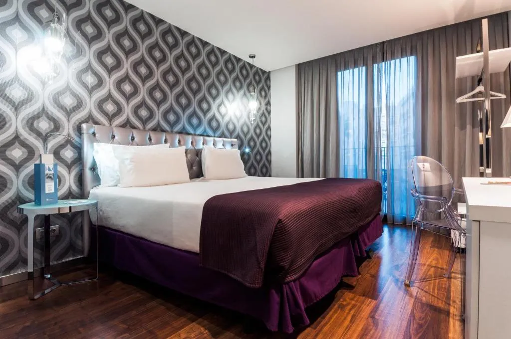 Double or Twin WITH VIEWS Room, Ikonik Ramblas, Barcelona