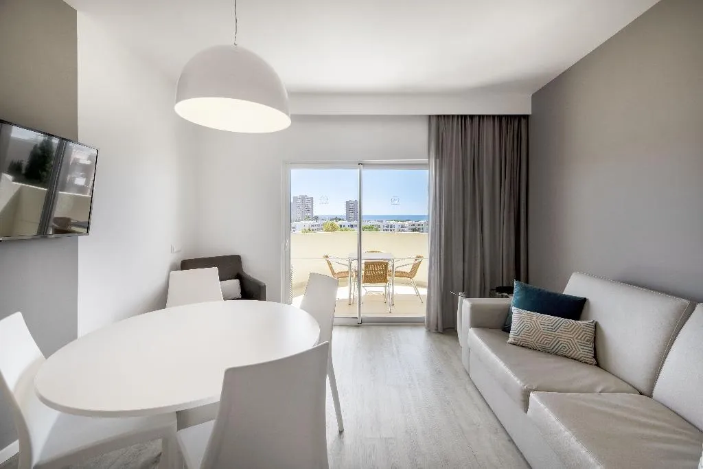 APARTMENT PREMIUM SEA VIEW Room, AlvorMar Apartamentos Turisticos, Algarve