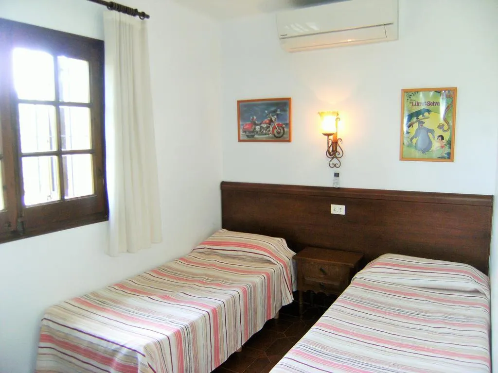 Room, Bell Raco, Costa Brava