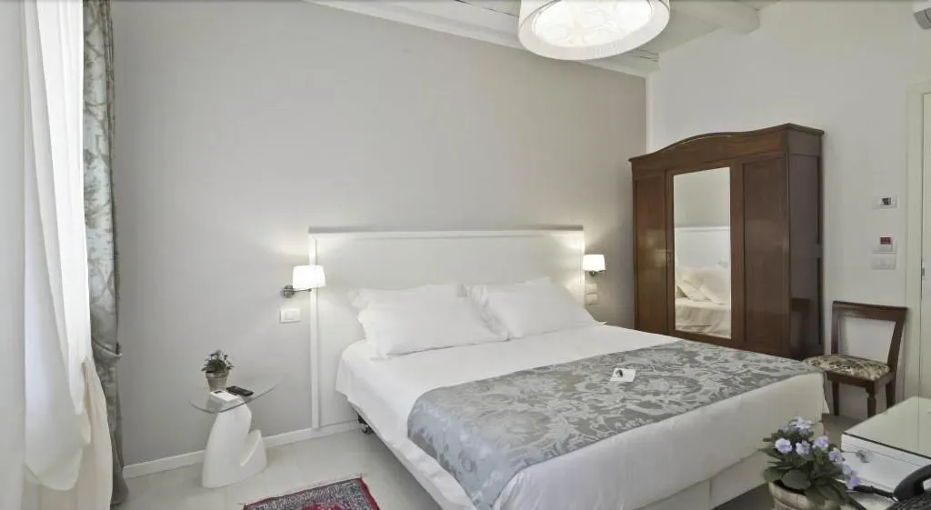 Room, Chiara Lodge, Venice