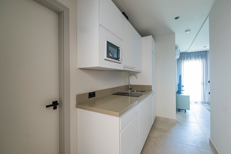 On City Apartments, Costa De La Luz