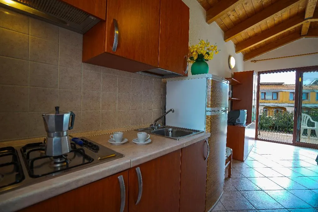 APARTMENT CAPACITY 4 Room, Gh Borgo Saraceno, Olbia