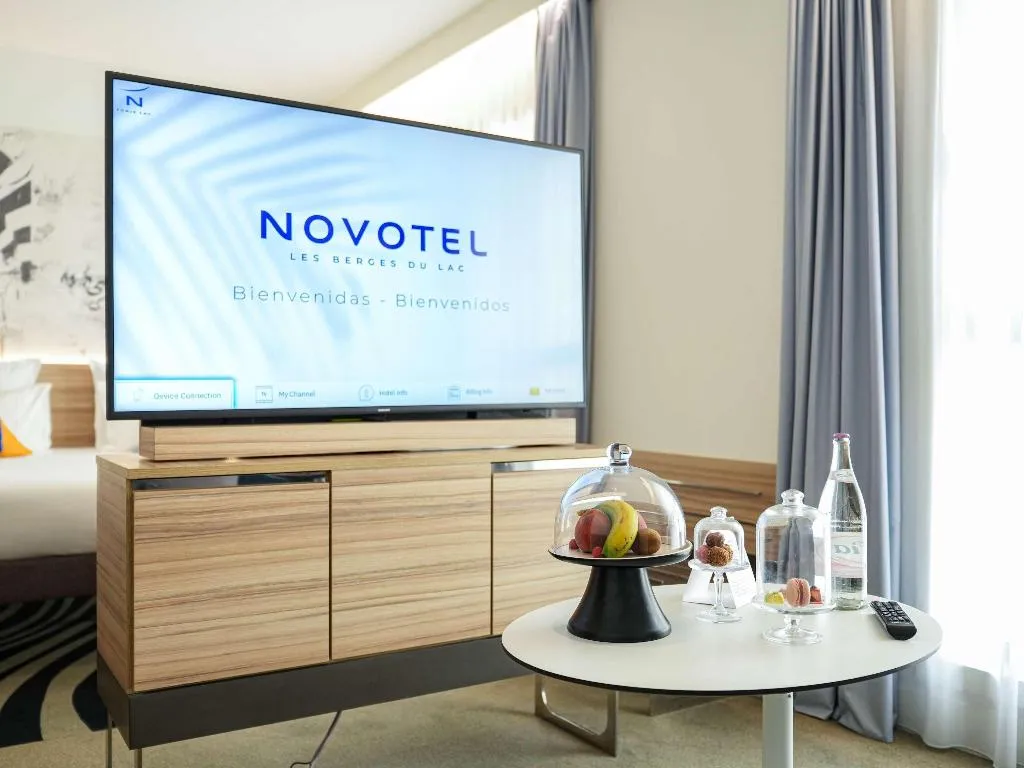 DOUBLE SUPERIOR Room, Novotel Tunis Lac, Tunisia