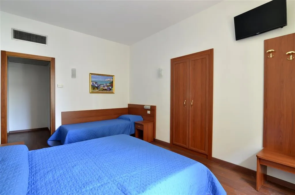 TRIPLE STANDARD Room, Hotel Tex, Rome
