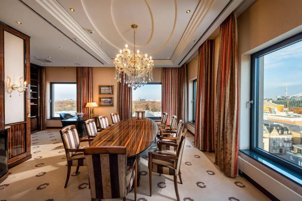 Room, JW Marriott Hotel Berlin, Berlin