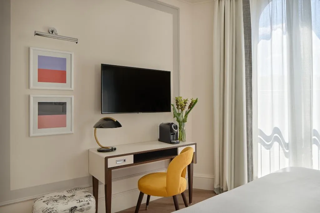 DOUBLE SINGLE USE DELUXE Room, Trastevere Roma | UNA Esperienze, Rome
