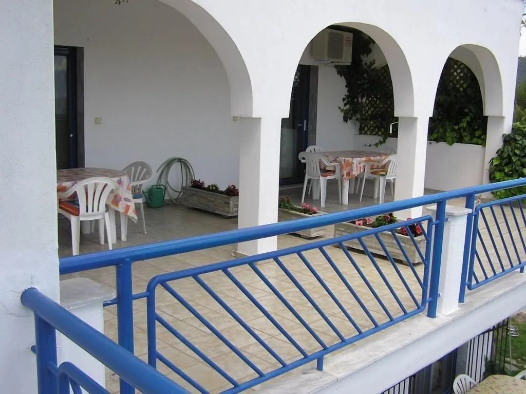 Terrace, Sartivista, Halkidiki