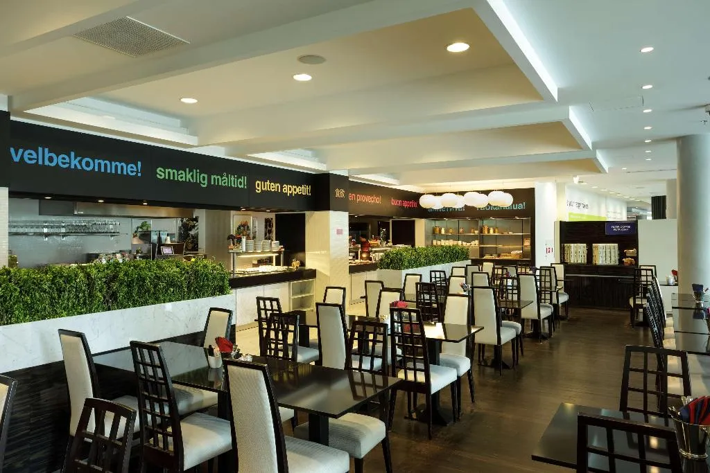 Restaurant, Park Inn by Radisson Meriton Conference&Spa Hotel, Tallinn
