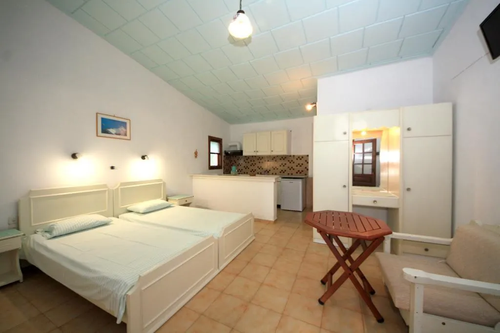 STUDIO STANDARD Room, Amalia Studios, Skiathos