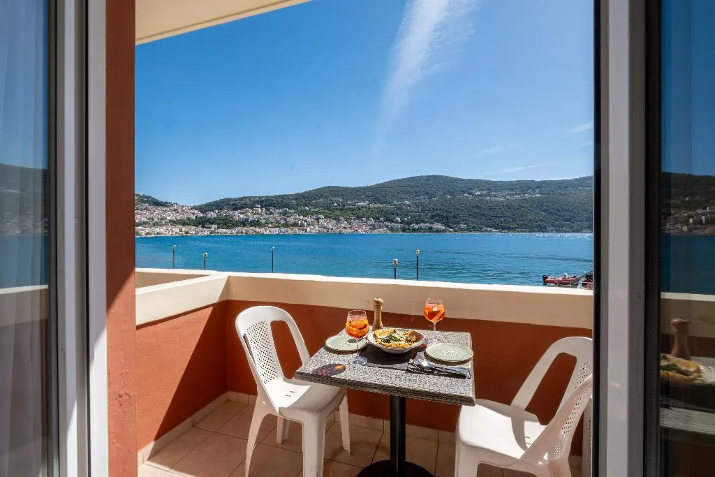 Double or Twin SUPERIOR SEA VIEW Room, Samos City Hotel, Samos