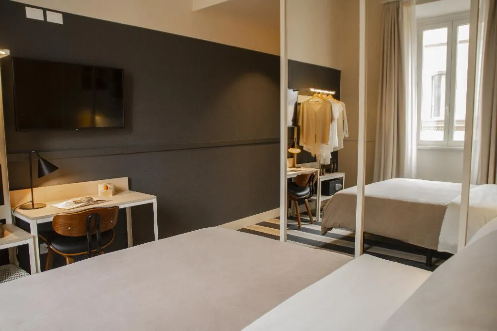 Double or Twin CITY VIEW Room, Room Select Via Veneto, Rome