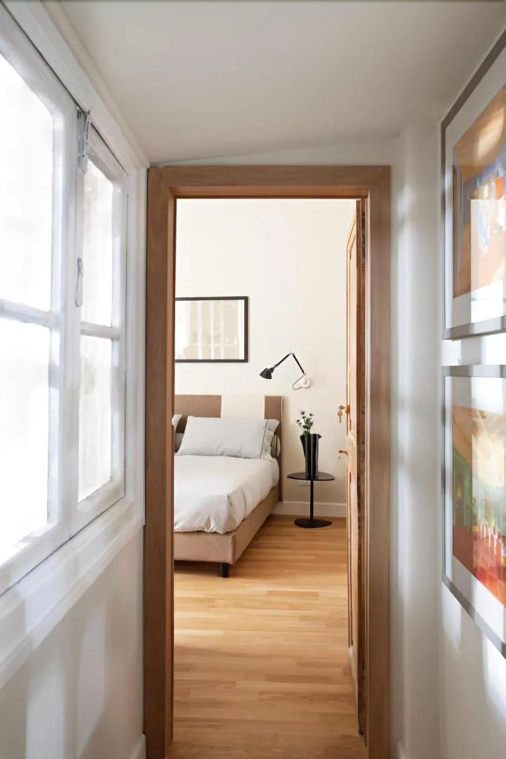 Room, Mynavona, Rome