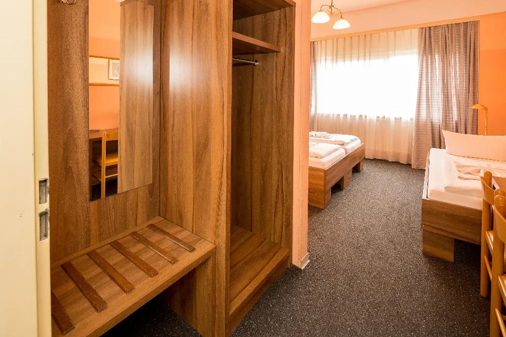DOUBLE STANDARD Room, Alper Hotel Am Potsdamer Platz, Berlin