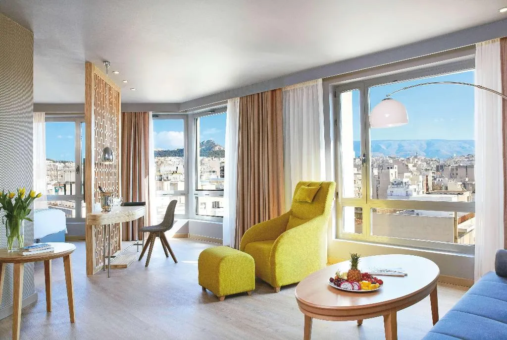 JUNIOR SUITE CITY VIEW Room, Wyndham Grand Athens, Athens