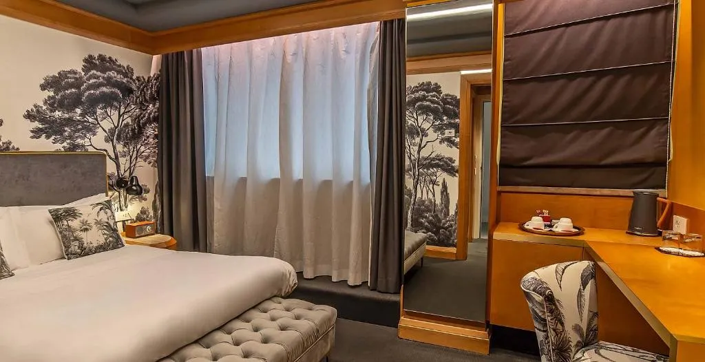 DOUBLE STANDARD Room, White, Rome