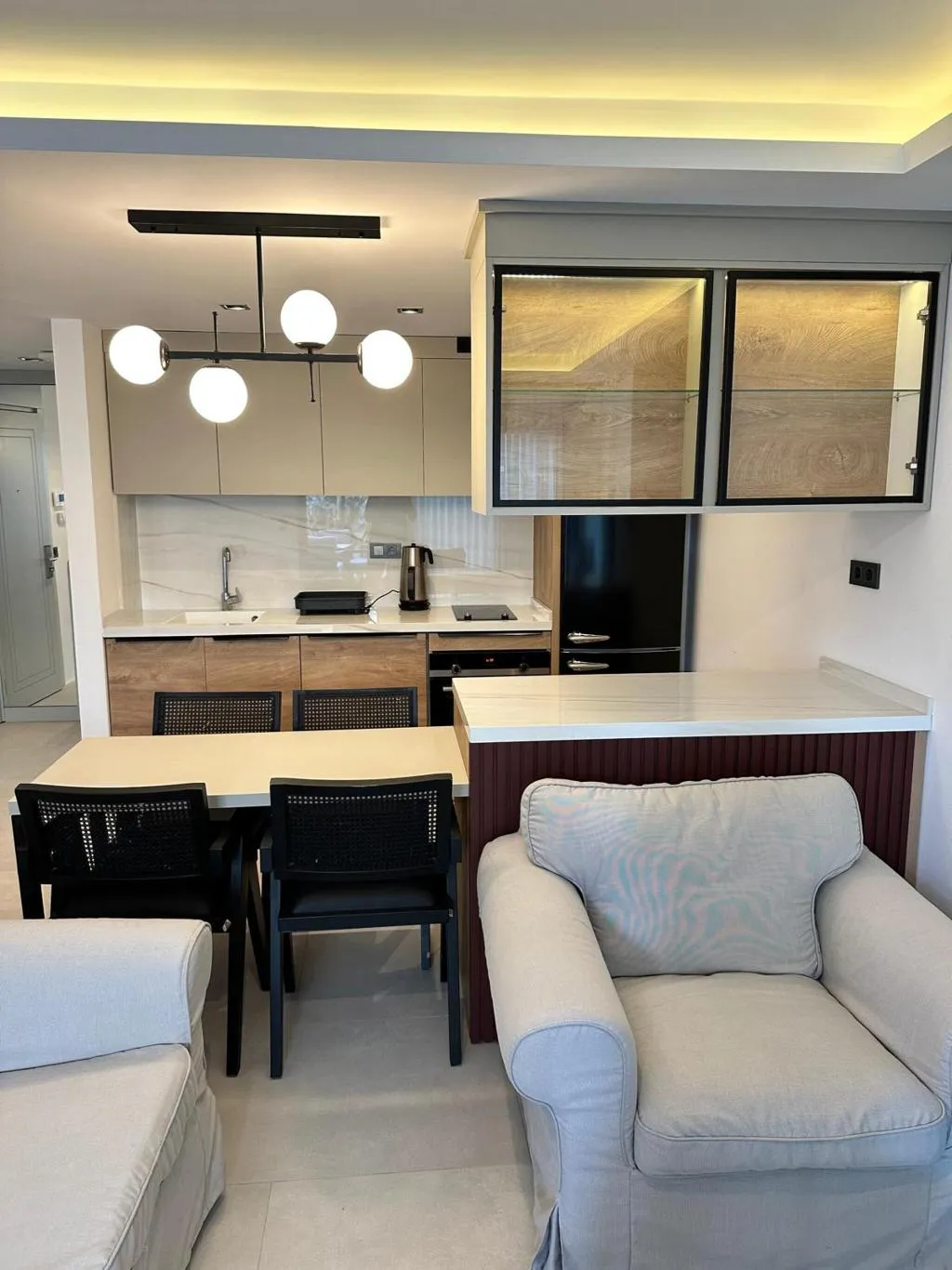 Room TWO QUEEN BEDS Room, Ayayorgi̇ Homes & Hotels, Izmir
