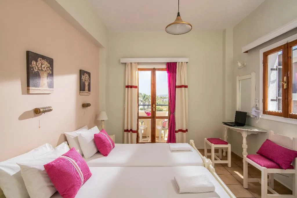 STUDIO STANDARD Room, Semiramis Apartments, Crete