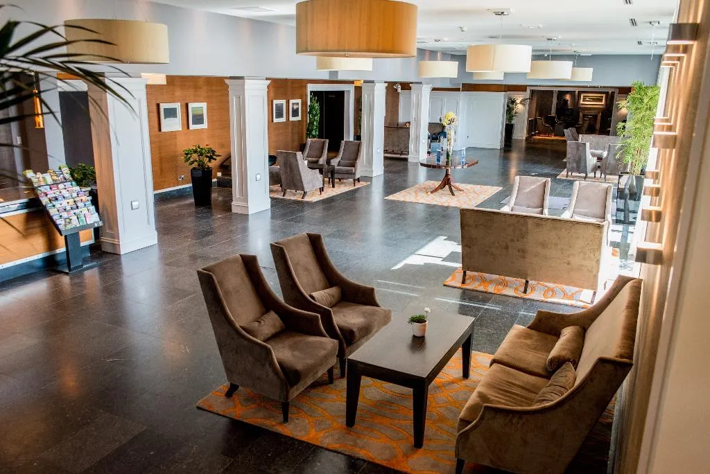Lobby, Radisson Blu Hotel & Spa, Cork, Cork
