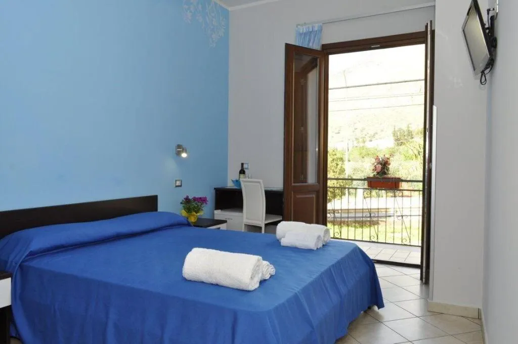 Room, B&B Turi, Palermo