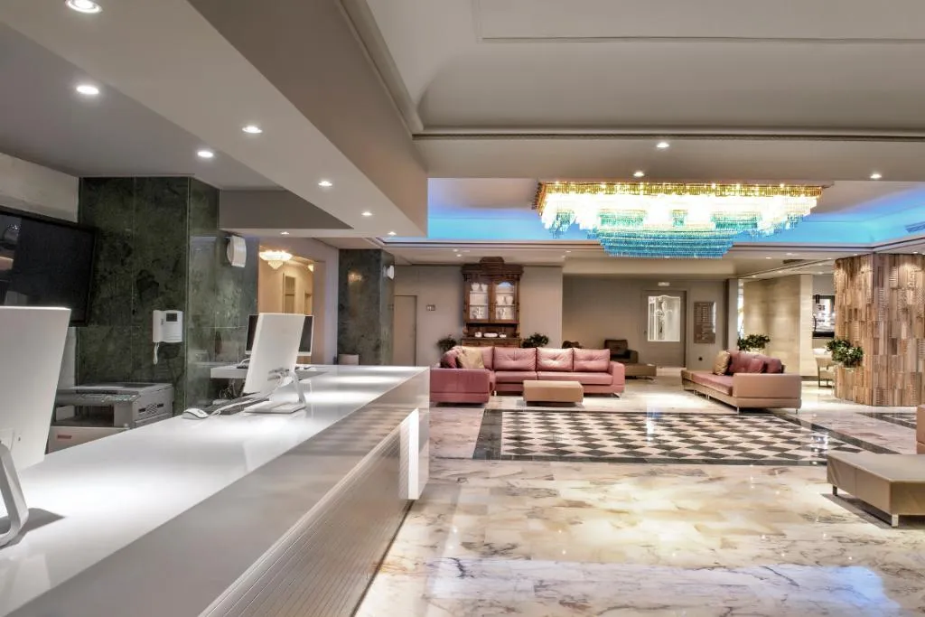 Lobby, Salles Hotel Pere IV, Barcelona