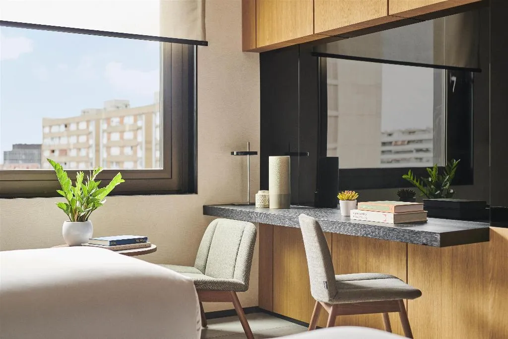 TWIN STANDARD Room, Grand Hyatt Barcelona, Barcelona