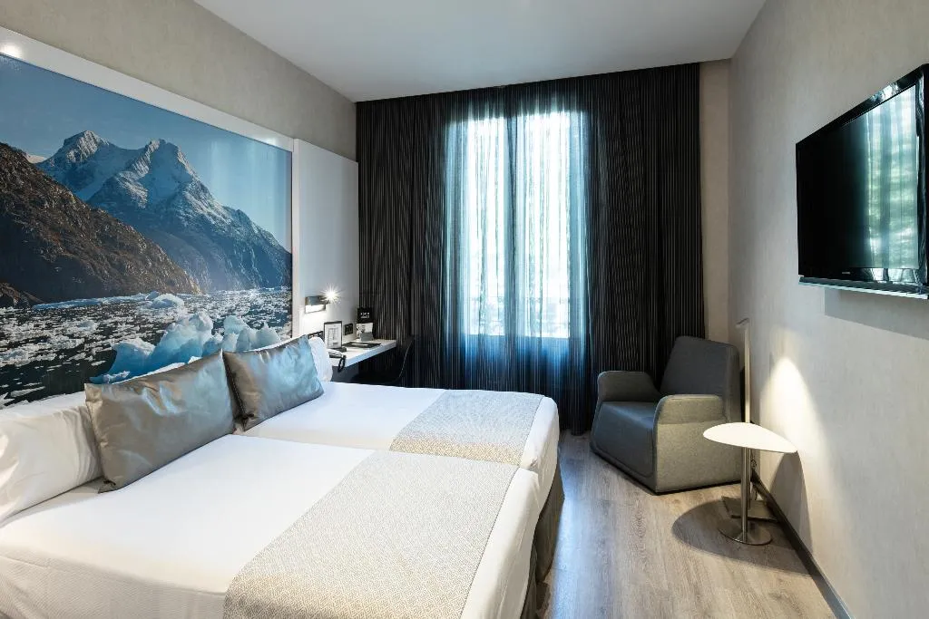 TWIN WITH VIEWS Room, Catalonia Gran Via BCN, Barcelona