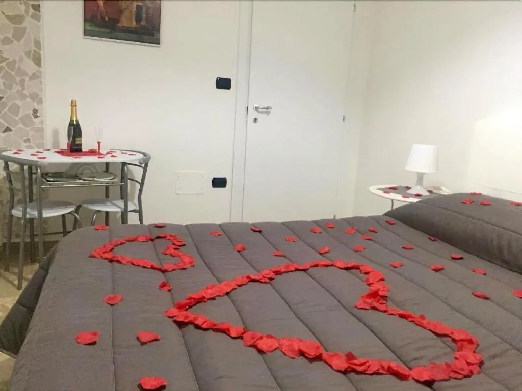 Room, L Anfiteatro Di Pompei B B, Naples