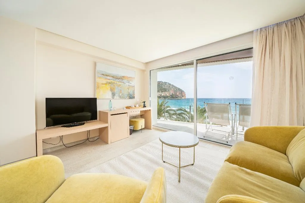 JUNIOR SUITE SEA VIEW Room, Melbeach Hotel & Spa, Majorca