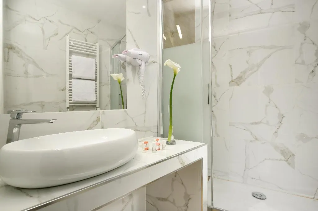 Double or Twin SUPERIOR Room, Patria, Rome