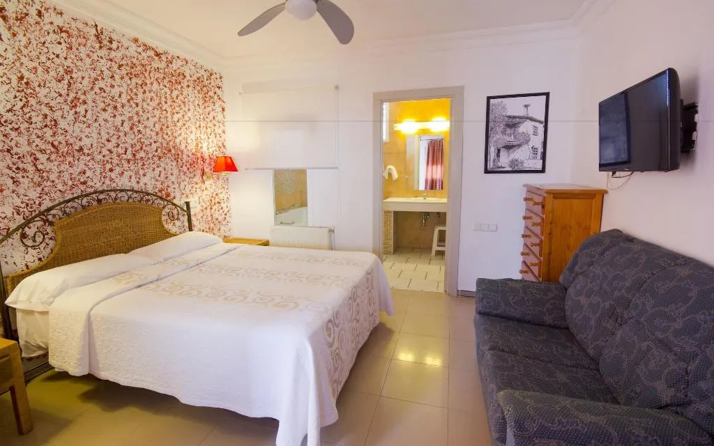 Room, Hostal Nueva Andalucía, Andalucia