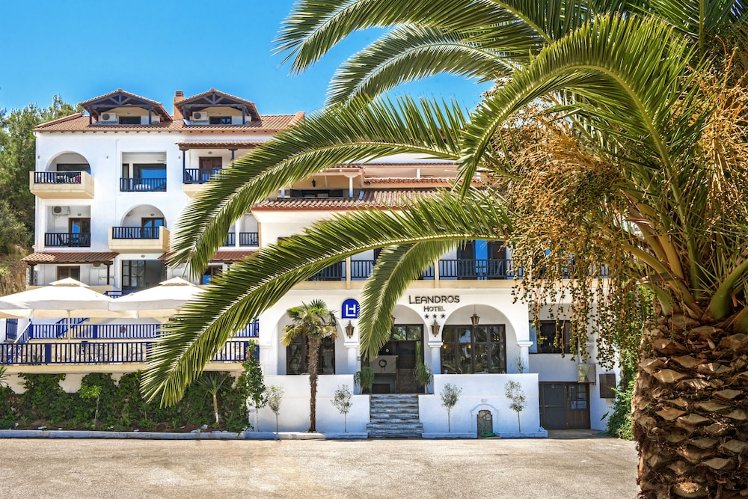 Leandros Chalkidiki, Thessaloniki