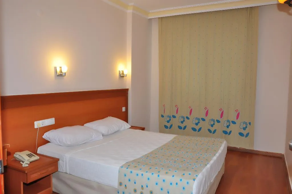 Room, Cinar Family Suite Hotel, Antalya