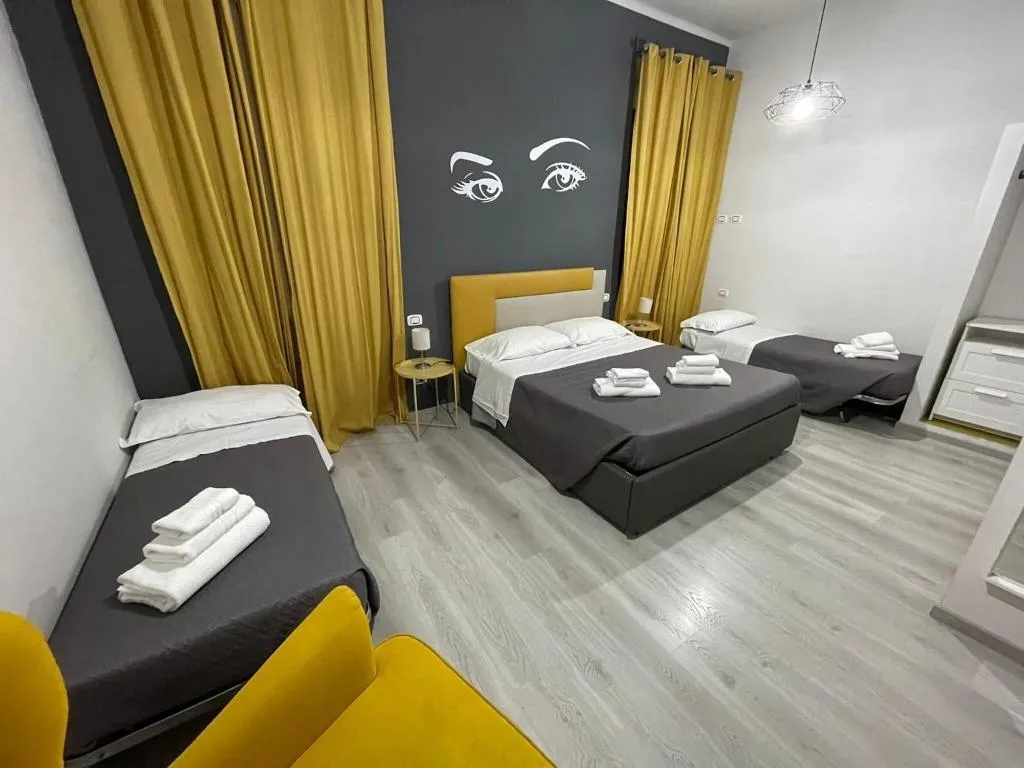 Room, Sensation House, Rome