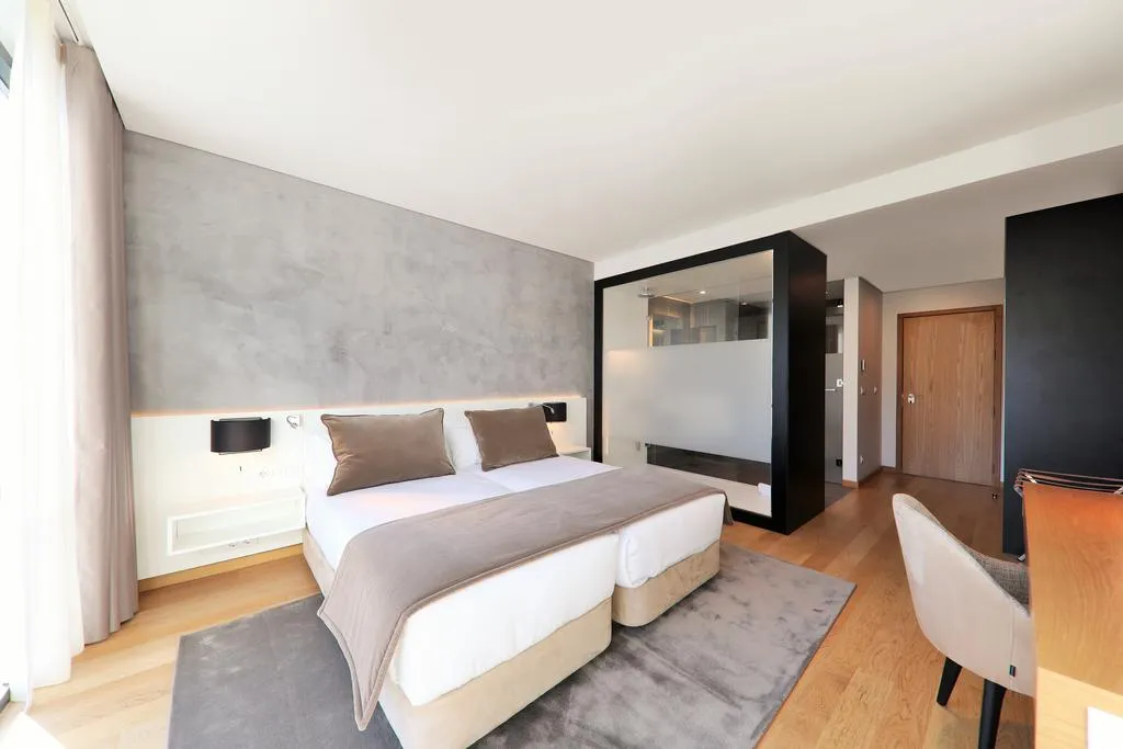 FAMILY ROOM SUPERIOR Room, Iberostar Selection Lisboa, Lisbon