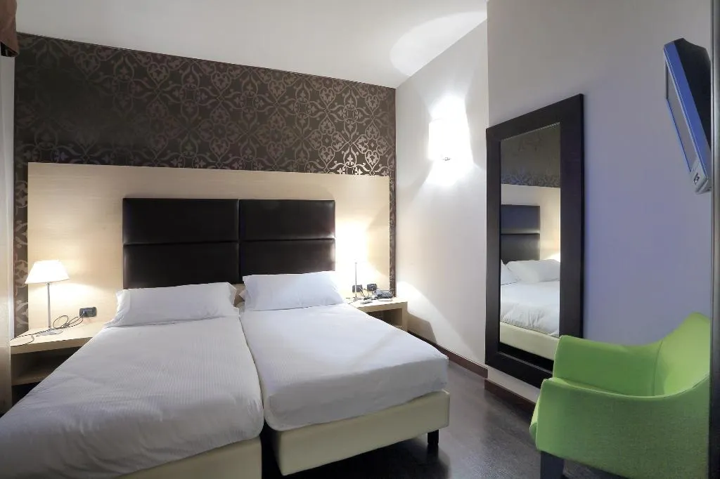 TWIN STANDARD Room, La Torretta Hotel, Milan