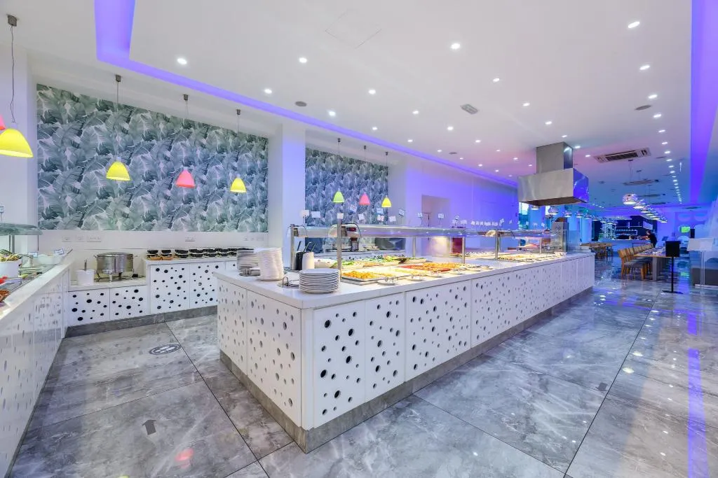 Restaurant, River Rock Hotel, Cyprus