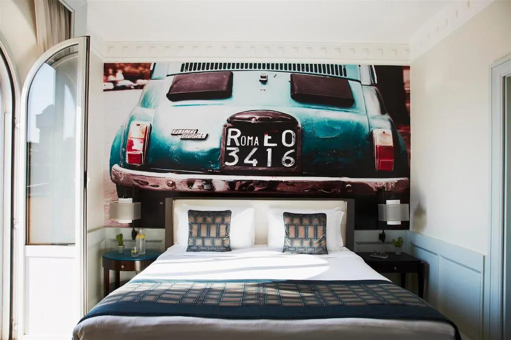 DOUBLE PREMIUM Room, Indigo Hotel Rome - St. George, Rome